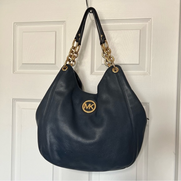 Michael Kors Handbags - Michael Kors Leather Hobo Bag